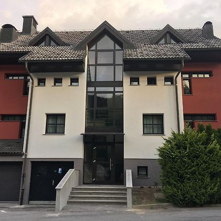 Apartment Franc كْرانْيِسكا غورا المظهر الخارجي الصورة