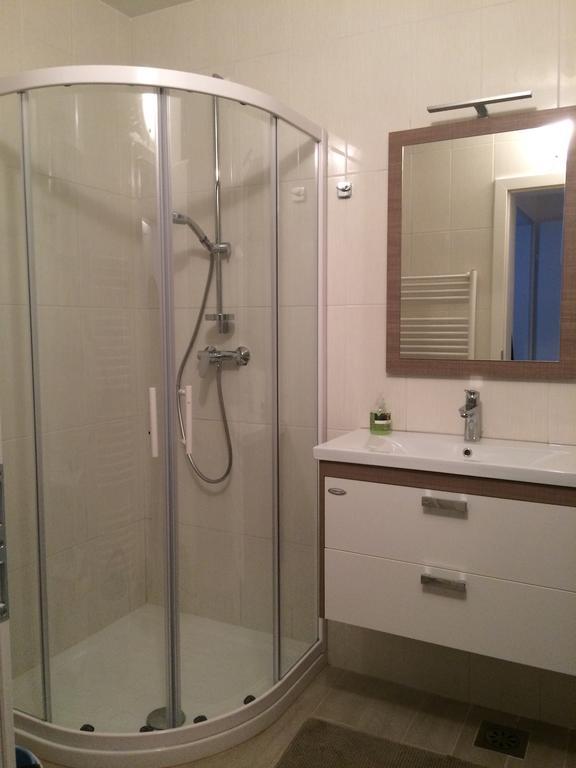 Apartment Franc كْرانْيِسكا غورا المظهر الخارجي الصورة